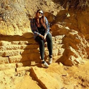 Meet your Posher, Francesca